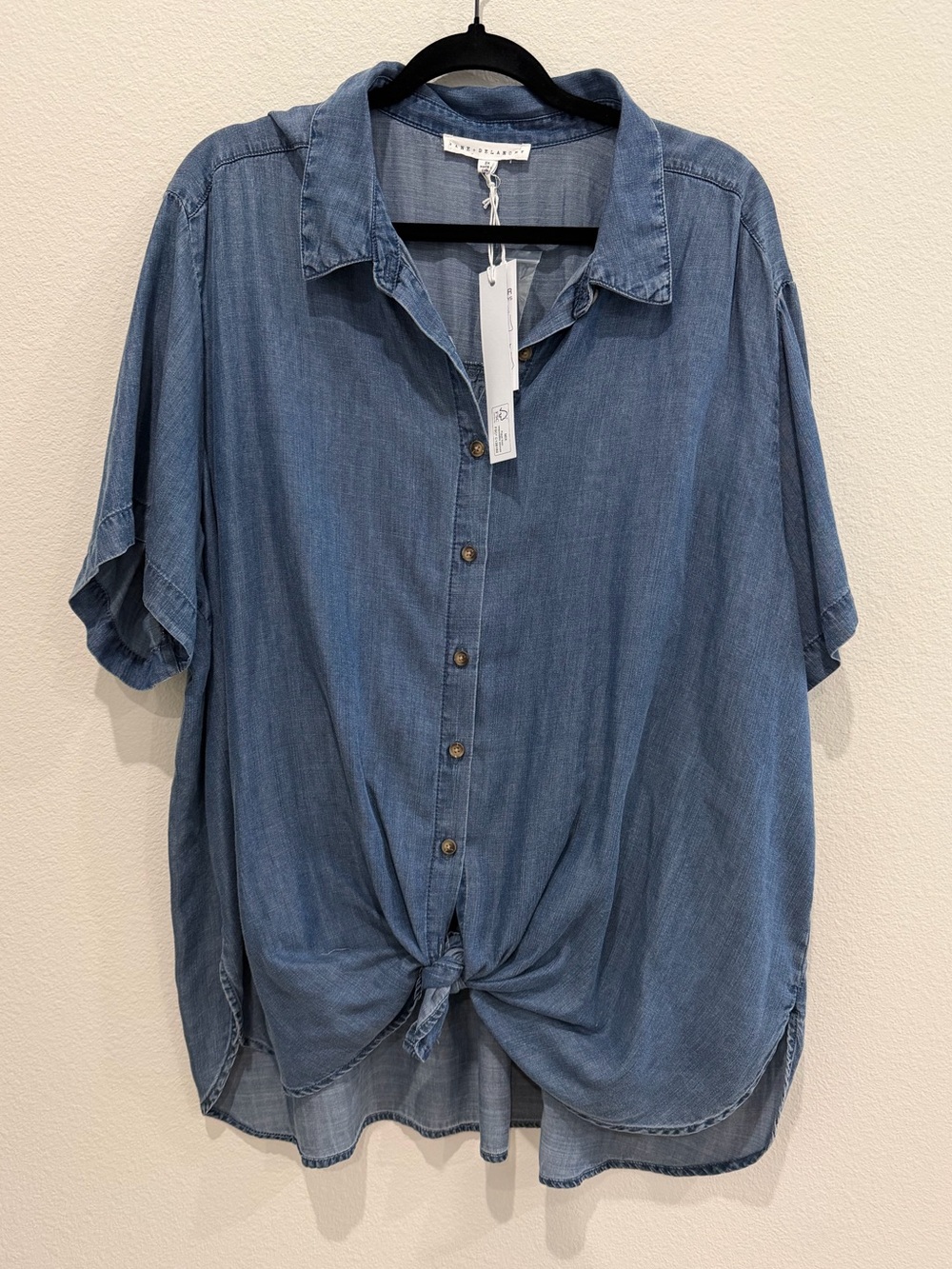 Jane + Delancey Chambray Tie-Front Button Down Shirt - Blue, NWT, size 2X